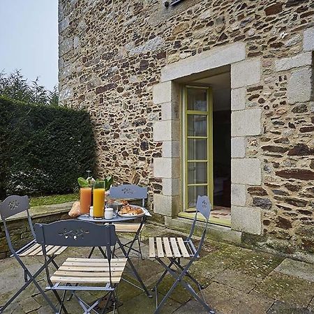 Gite La Terrasse - Manoir Le Plessix Madeuc Corseul Luaran gambar